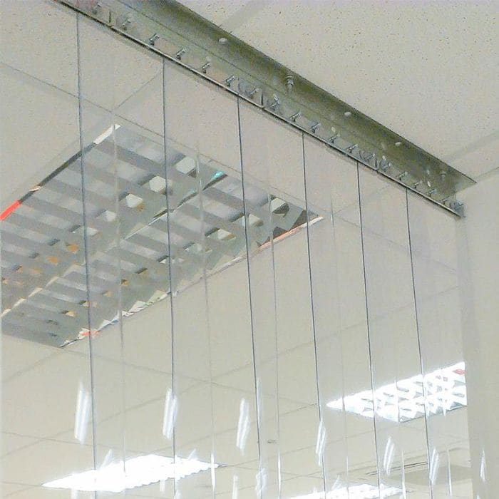 Mẫu rèm nhựa PVC cố định, giá thành rẻ
