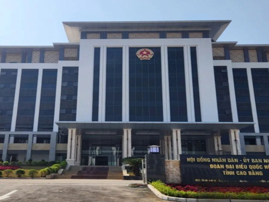 Động cơ rèm cho công trình đấu thầu và nghiệm thu: hồ sơ CO/CQ, hoá đơn VAT và chứng thư bảo hành cần gì